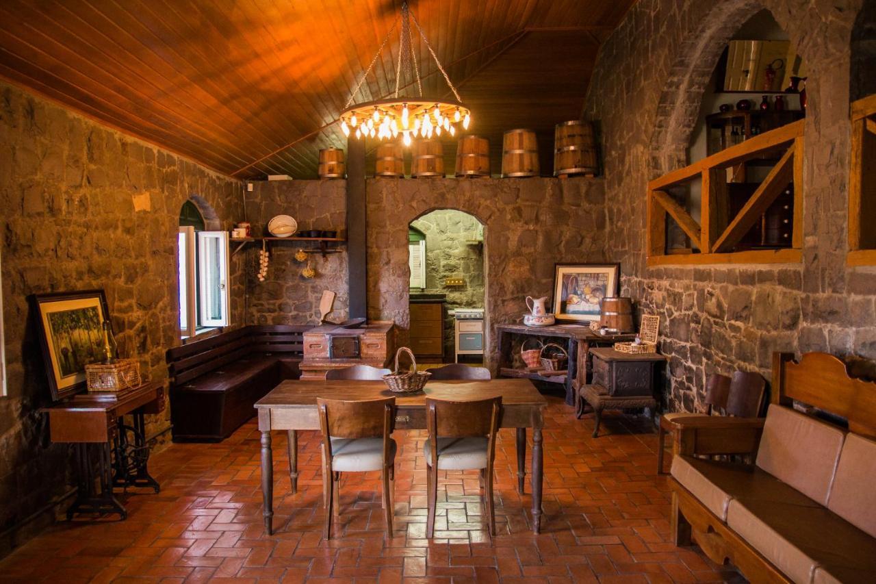 Casa De Pedra Mena Kaho Villa Bento Goncalves Exterior photo