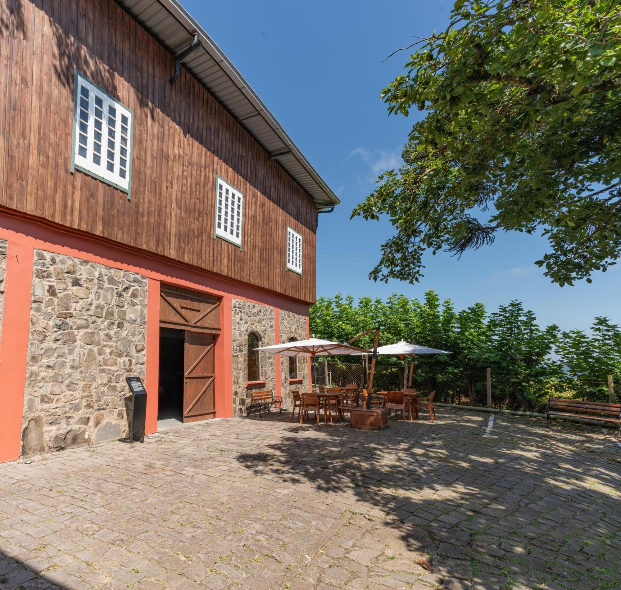 Casa De Pedra Mena Kaho Villa Bento Goncalves Exterior photo